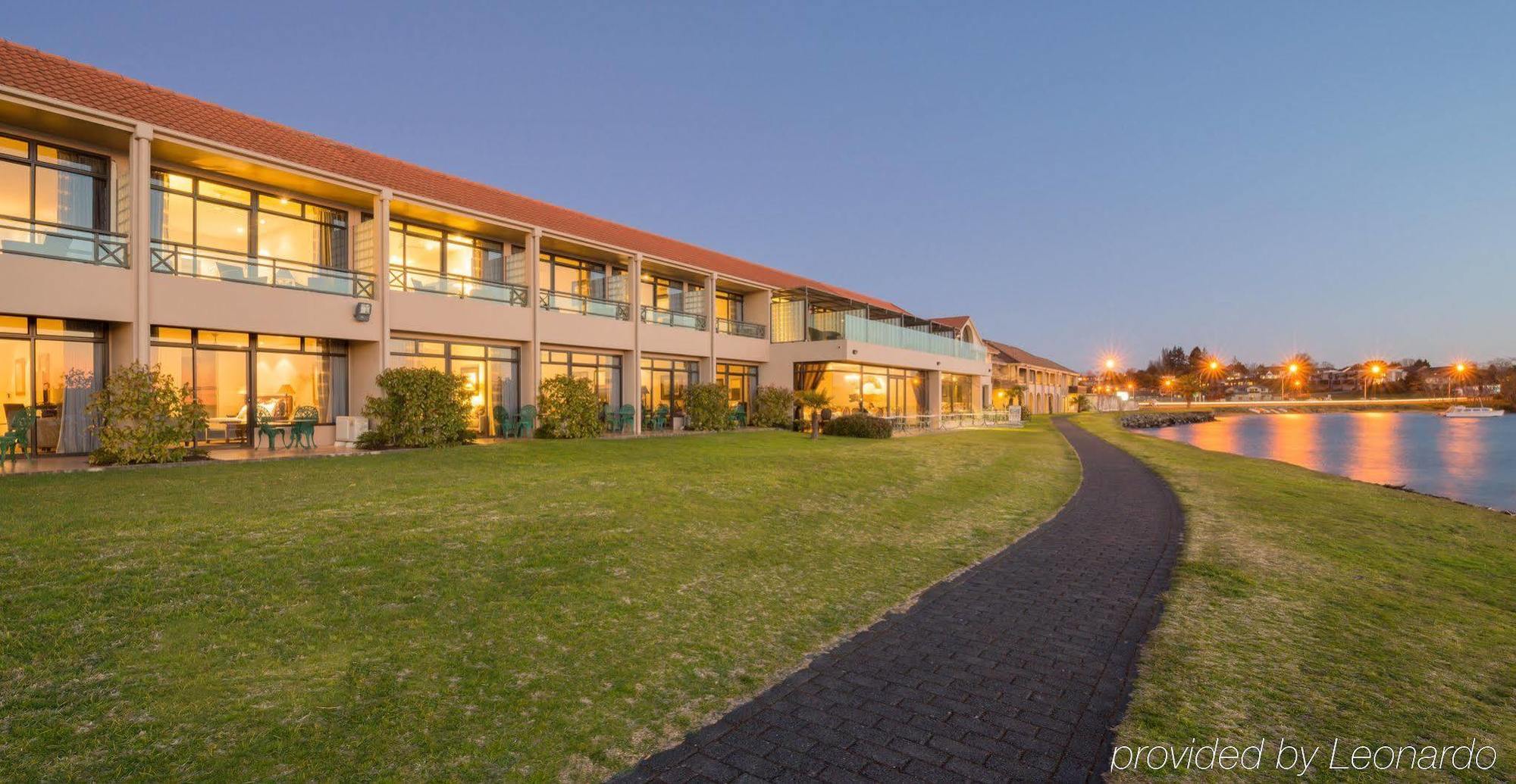 Millennium Hotel&Resort Manuels Tauposee Exterior foto